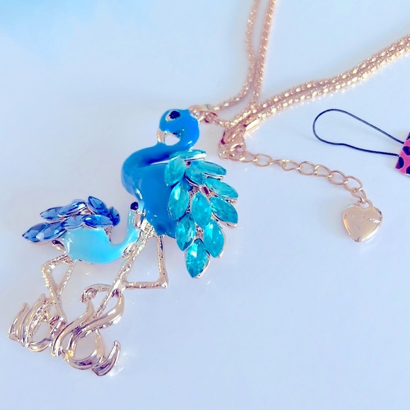 Betsey Johnson Style Necklace Flamingo Crystal Pendant Chain - Picture 5 of 16